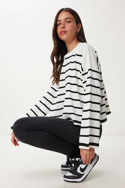 Happiness İstanbul Pulover oversize de tricotaj cu dungi alb-negru pentru femei US00659