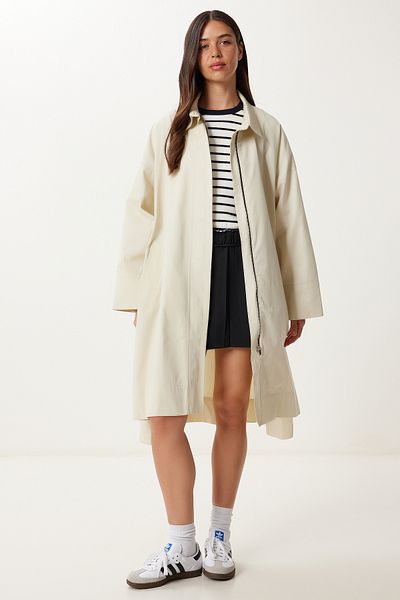 Happiness İstanbul Women's Cream Zippered Oversize Woven Trench Coat Fg00052