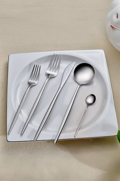 Karaca Orion Platinum 6-Person 30-Piece Cutlery Set