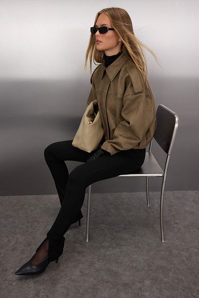 Trendyol Collection Khaki Oversize Mold Suede Bomber Slim Jacket Coat Twoaw26Mo00125