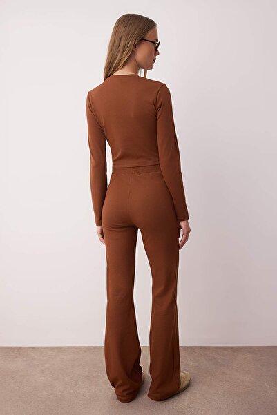 Trendyol Collection Wardrobe Essentials – Brown Slim/Fitted Bottom-Top Suit | Twoaw26Au00008Au00008