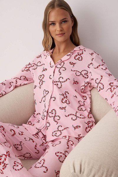 Trendyol Collection Pink 100% Cotton Heart New Year Pattern Shirt Collar Knitted Pajamas Set Thmaw26Pt00064