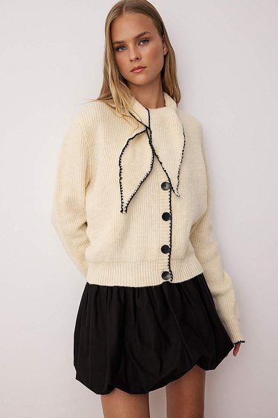 Trendyol Collection Stone Shawl Collar Detail Color Block Knitwear Sweater Twoaw26Kz00244