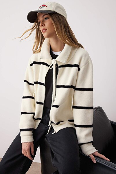 Trendyol Collection Ecru-Black Striped Zippered Wide Fit Special Yarn Coat Look Knitwear Cardigan Twoaw26Hi00030