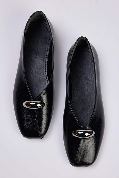 TRENDYOL SHOES Black Accessory Detailed Square Toe Women's Ballerinas Takaw26Be00007