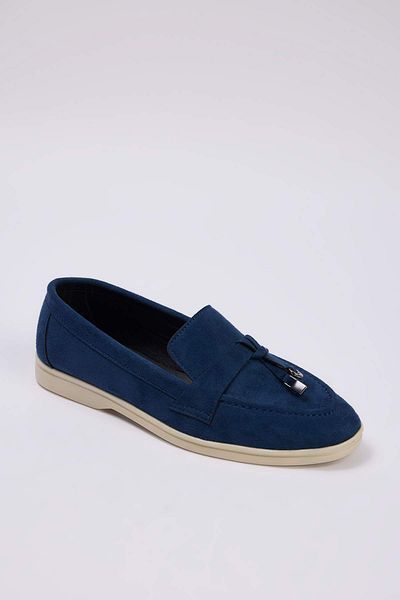 TRENDYOL SHOES Γυναικεία Loafer παπούτσια Navy Blue Suede με λεπτομέρεια αξεσουάρ TAKAW26LA00000