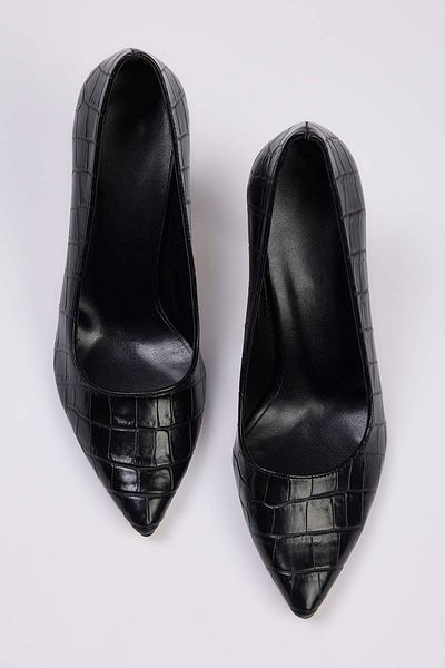 TRENDYOL SHOES Black Crocodile Patterned Pointed Toe Women's Classic Thin Heeled Stiletto Shoes 
 Takeaw26To00001