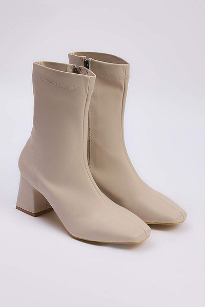 TRENDYOL SHOES Beige Stretch Zippered Women's Block Heeled Boots Takaw26Bo00002