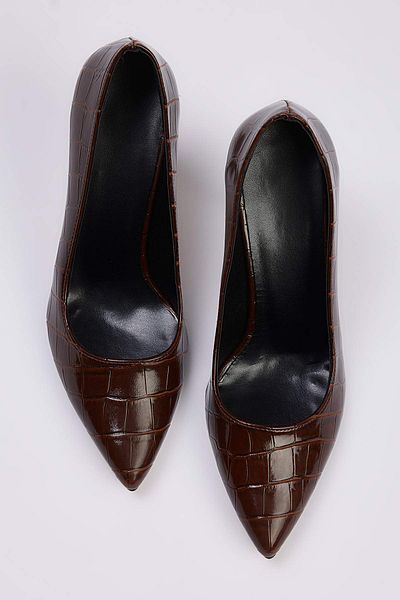 TRENDYOL SHOES Light Brown Crocodile Patterned Pointed Toe Women's Classic Thin Heeled Stiletto Shoes 
 Takeaw26To00001