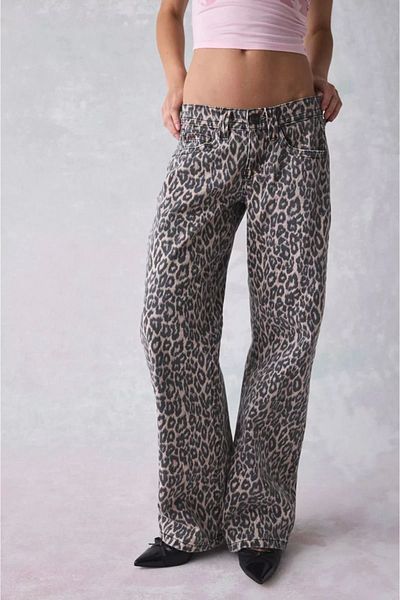 VibeGaia Pantaloni din denim cu talie joasă cu imprimeu leopard