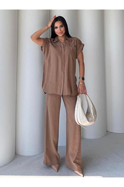 EGZOTİK ASORTİK Shirt with Fisto Detail and Pants with Lace Stripe Suit