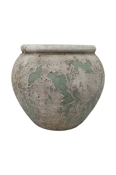 Generic Luxury vase for elegant home decor, outdoor gardens and balconies, size (24*24*20 cm) (2.5 kg)