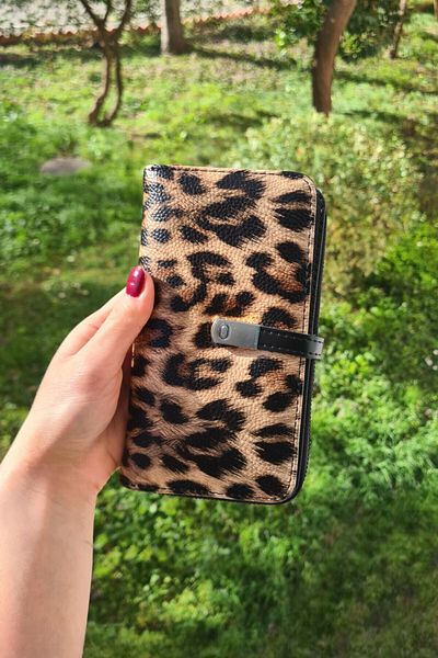 Classbag Women's Leopard Patterned Wallet with Phone Compartment
