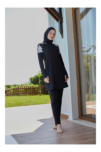 MAYOU Αθλητικό μαγιό Hijab με μανίκια με κουμπωτά δάχτυλα, ασπρόμαυρο με λουλουδάτο σχέδιο