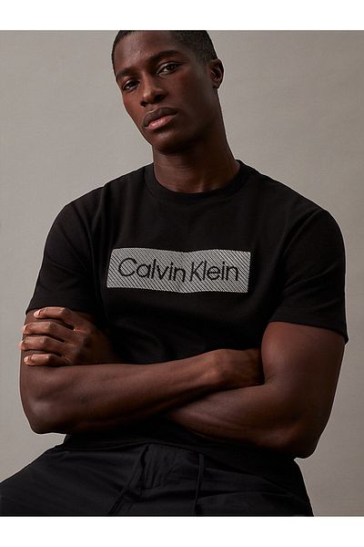 Calvin Klein Men's Round Neck Logo Black T-Shirt K10K112491-BEH