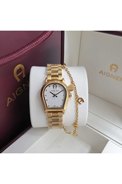 Aigner ساعة اقنر فاشن النسائية مع الملحقات
