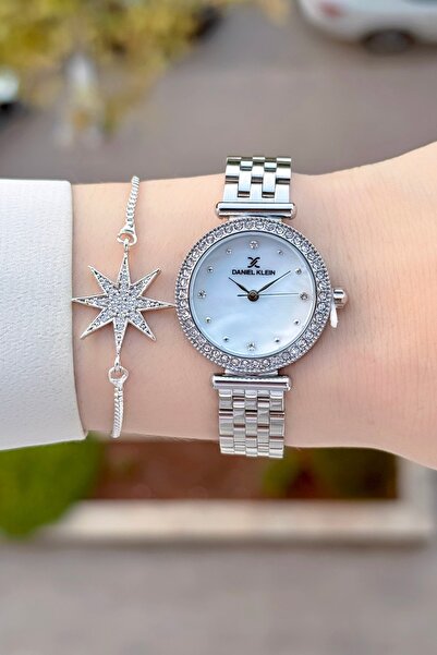 Daniel Klein Silver Renk 24 Ay Garantili 28 Mm Kadın Kol Saati ve Bileklik