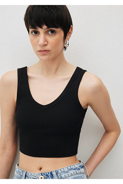 Mavi Black V-Neck Crop Tank Top - Short Cut1612375-900