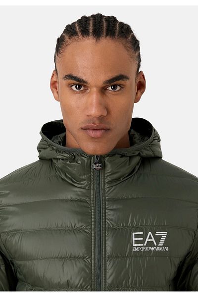 EA7 Jacke Core Identity Steppjacke mit Kapuzenkragen