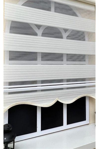 KORUTEKS Zebra Patterned Ecru Curtain Skirt - Pleated and Sectioned Kt481