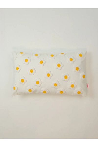 Galia Tasarım Papatya - Rectangular Punch Throw Pillow Cover - Ecru/White