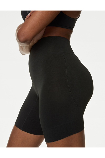 Marks & Spencer Cool Comfort™ Dikişsiz Kalça Şekillendirici Şort Korse