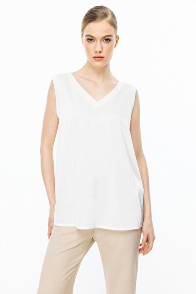 ON Μόδα ΜΠΛΟΥΖΑ ΜΕ ΛΟΥΝΤΑ ΛΑΜΠΑΚΙΑ