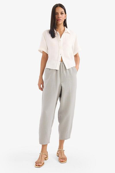 DeFacto Tapered Fit High Waist Long Length Muslin Trousers E6412Ax25Sp