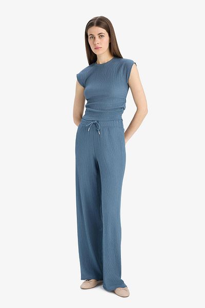 DeFacto Ausgestellte Hose in gerader Passform mit Taschen E3408ax25sp
