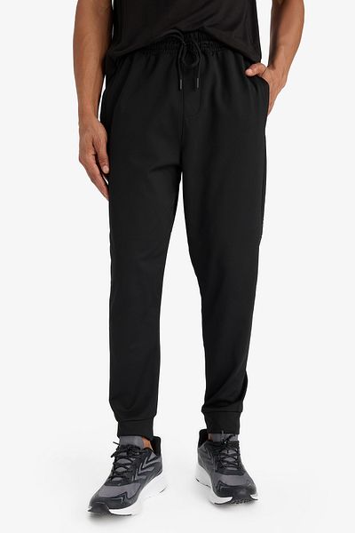 DeFacto Fit Sportsman Standard Fit Jogger Sweatpants Inside Soft Fuzzy Skuba Diver Fabric D7308Ax25Sp