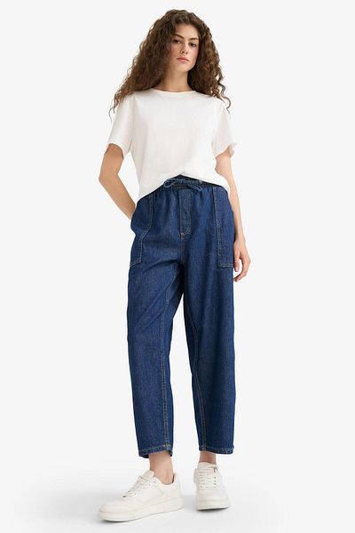 DeFacto Pull On Carrot Fit Pantaloni de blugi moi cu talie înaltă Crop Fit E0956AX25SM
