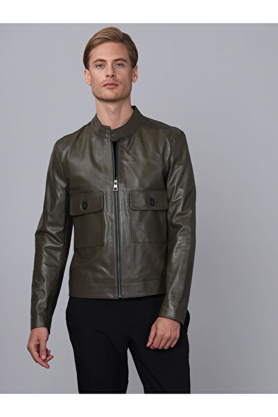 Basics&More سترة جلدية كاكي للرجال بتفاصيل جيب مزدوجة