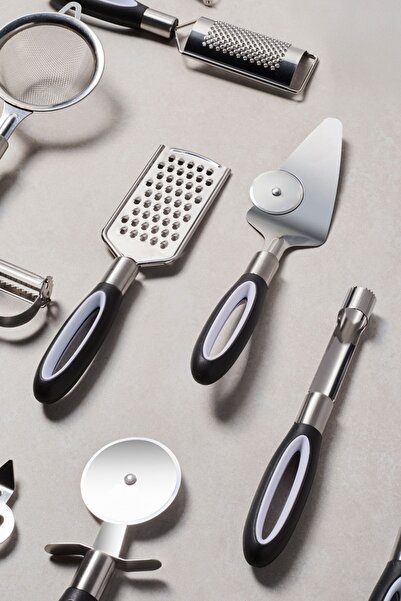 Perotti Ultimate Black 20 Piece Kitchen Serving Set Kitchen Hand Tools by Kitchenmate Dowry Package