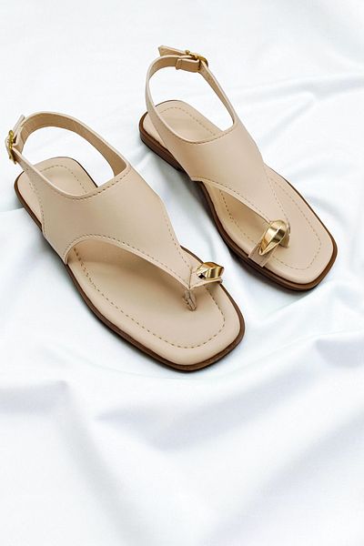 StWenn Shay Flip Flops Women's Sandals with Gold Accessories - Ecru