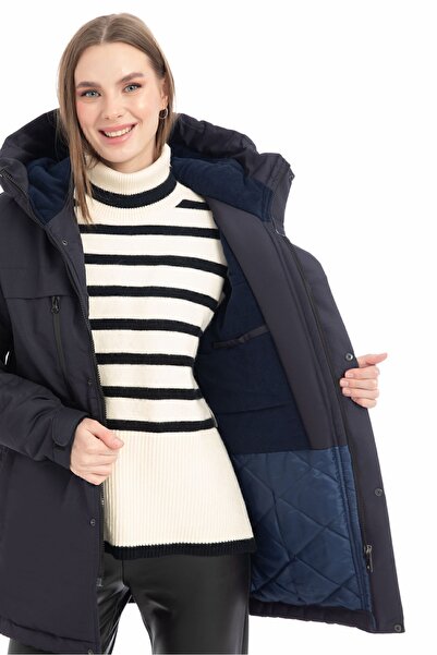 Montstop Dámský zimní kabát v námořnické modré – fleece, kožešina, vodě a větruodolný, s kapucí