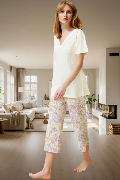 PayBuy Women's Floral Capri Pajama Set Comfortable Knitted Fabric Quality Craftsmanship Special Design and Stylish