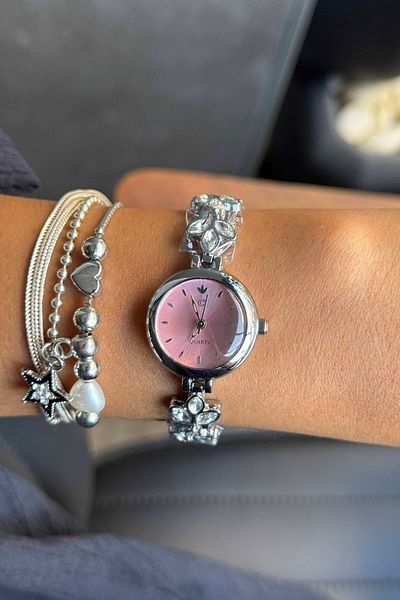 keisy Dovina Women's Wristwatch