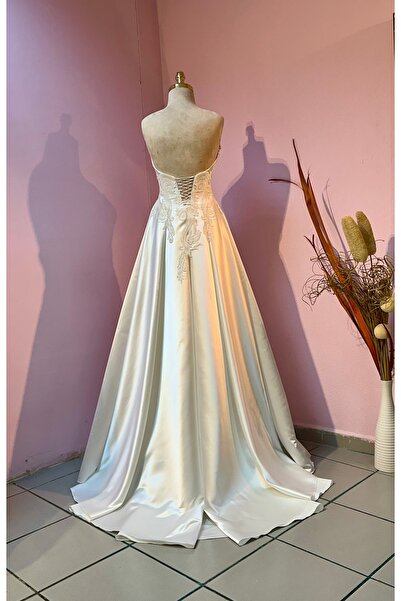GÖKŞİN MODA Off White Satin Wedding Dress