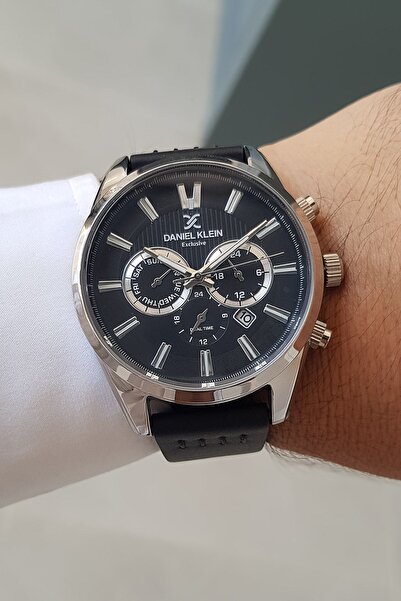 Daniel Klein Siyah Deri Kayışlı Takvimli Erkek Kol Saati