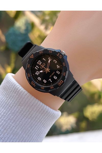 Q&Q Vr19j190y Children's Wristwatch with Waterproof Silicone Band