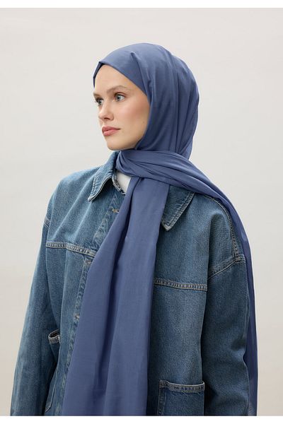 Fresh Blue Thin Cotton Voile Shawl and Jeans