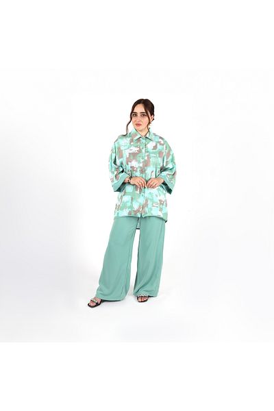 LINELLE Ladies Co-ord Pant Set- Abstract Printed Shirt and Solid Color Pant with Long Sleeves.