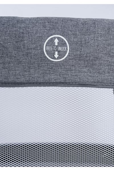 elphybaby Play Yard With Mat