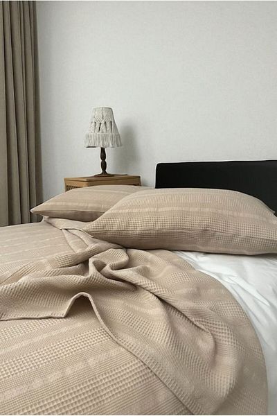 VESSİNOHOME 100% Cotton Border Pique Set (1 Pi̇ke, 2 Pillow Cases), Anti-Sweat, Stylish Design