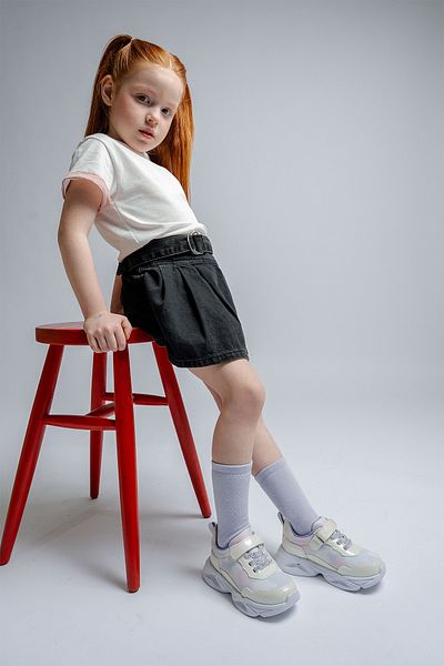mnpc Girl's White Lighted Sneakers