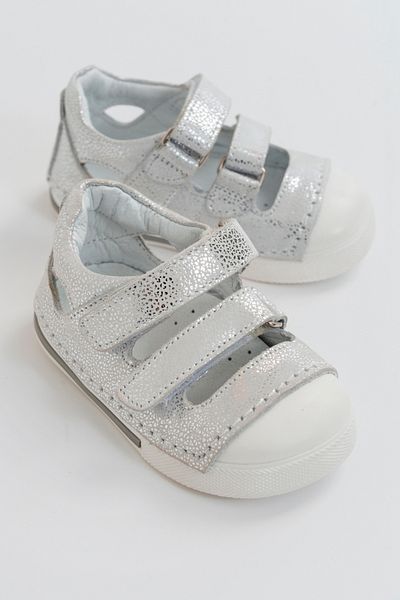 mnpc Unisex Children's Silver Leather First Step Shoes with Orthopedic Support
