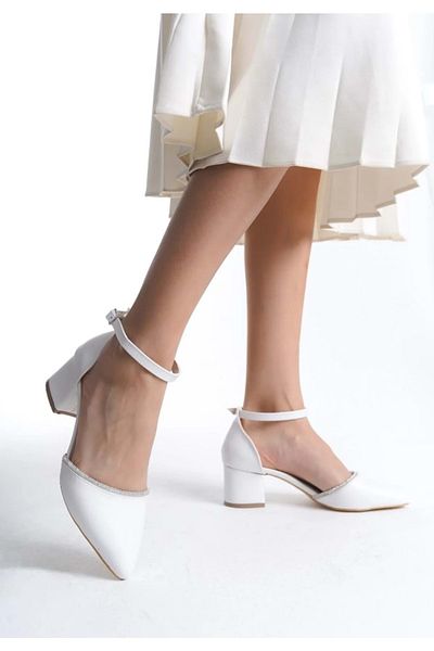 Kids Club Shoes Pantofi cu toc pentru femei clasici cu toc cu bandă de piatră Mehtap ALB