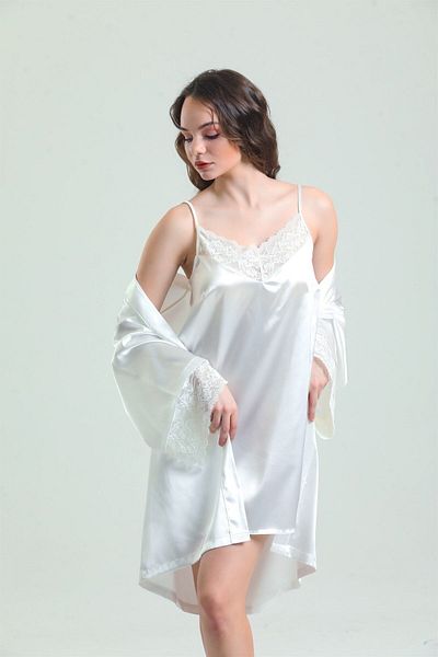 Magic Form Crepe Satin Lace Short Women's Nightdress with Rope Strap