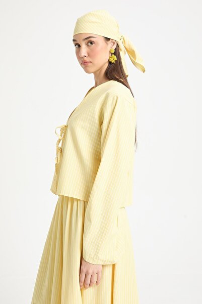 minaaise Yellow Striped Poplin Fabric Front Tie Blouse 29276