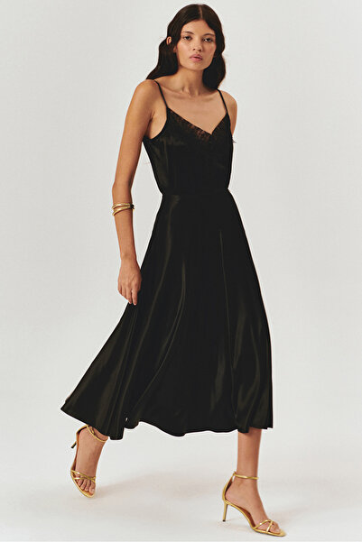 Exquise İnce Ayarlanabilir Askılı Regular Fit Bluz